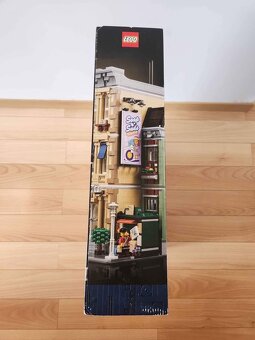 LEGO Creator Expert 10278 Police station - 3