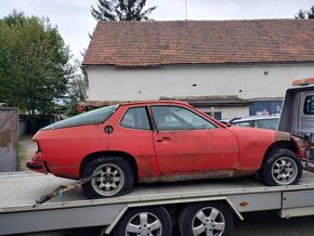 Porsche 924 - 3