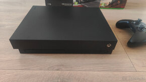 Xbox one x - 3