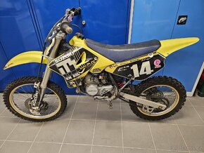 Suzuki RM85L - 3