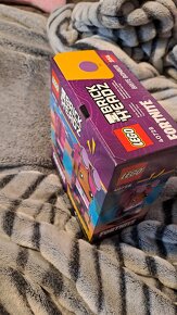 Lego Fortnite BrickHeadz 40728 - Brite Bomber - 3