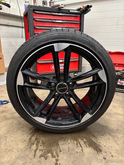 Wheelworld wh27 5x112 18” - 3