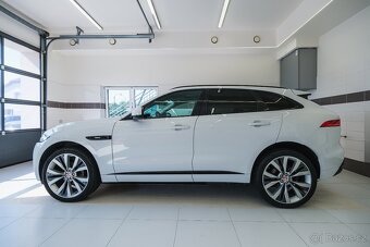 Jaguar F-Pace, R-Sport 22" 2.0D 132kW AWD/AT Nový motor - 3