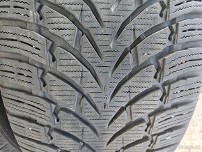 275/40R21 107V XL WR SUV  4 NOKIAN - 3