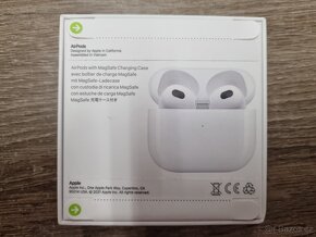 Apple AirPods (3. generace) - 3