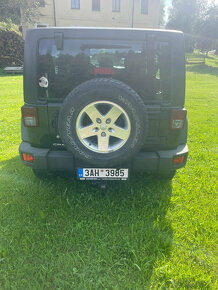 JEEP WRANGLER UNLIMITED 2.8 CRD - 3