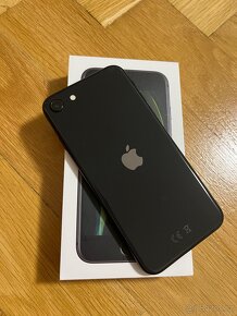  Apple iPhone SE 2020 64GB Black - TOP STAV - 3