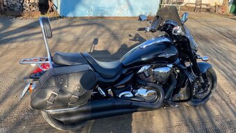 Suzuki Intruder M1800 R2 - 3