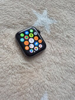 Apple Watch 5 44mm - 3