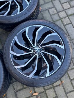 ORIGINÁL Alu Volkswagen Ventura R17, 5x112 . LETNÍ PNEU - 3