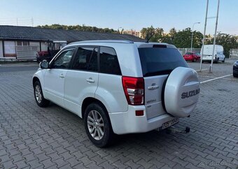 Suzuki Grand Vitara 2.4i 124KW,EXCLUSIVE,4x4,KLIMA benzín - 3