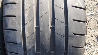 Letní pneu 255/35/19 Bridgestone RFT - 3