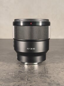 Sony FE 85 mm f/1.8 - 3