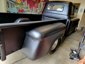 1957 CHEVROLET 3600 LONG BED BIG BLOCK 3/4TON - 3