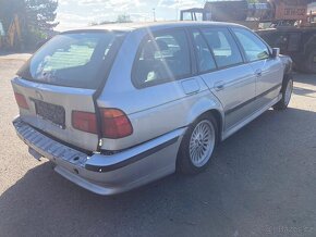 BMW E39, 540i - 3