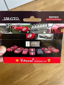 Ferrari 250 GTO - kovový model  1:38 - 3