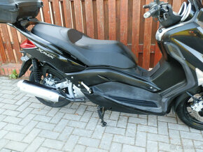 Yamaha X-Max 250 ABS - 3