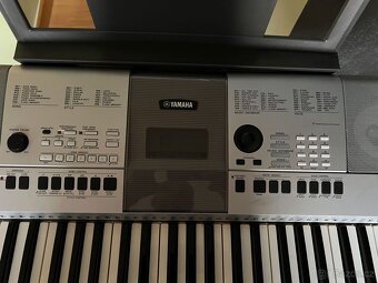 Yamaha PSR e413 - 3