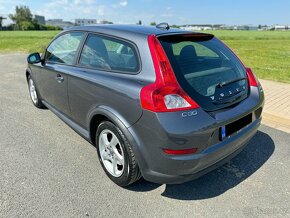 VOLVO C30 1.6 D //2010 1.MAJITEL 138.200 KM KLIMA SERVISKA - 3