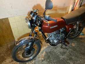 Honda 250 1978 - 3