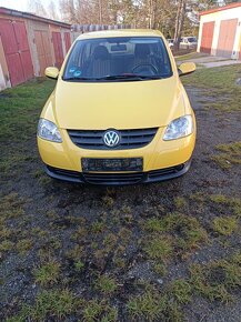 Prodám VW Fox 1.2 benzin,183 000tkm.Rok v.2007 - 3