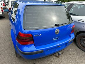 Volkswagen golf IV modrá náhradní díly - 3