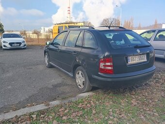 Prodám Škoda fabie 1.9 SDI 47 kW r.v 2005 stk nová - 3