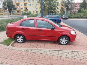 Chevrolet Aveo 1.4 i , 74 kw - 3