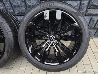 5x112 R21 VW Suzuka Touareg Rline 285/40 R21 Nepoužite - 3