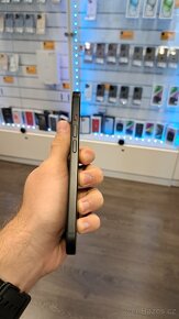 iPhone 15 128GB Black - Použitý - 3