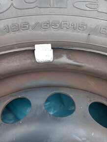 Dacia Renault 185/65 r15 - 3