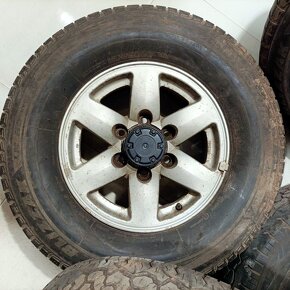 15" ALU kola – 6x139,7 – FORD (Ranger, HYUNDAI, KIA)  Disky: - 3