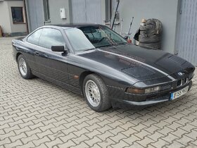 BMW 850 i manuál cz SPZ v depozitu - 3