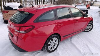 Hyundai i30 combi 1.0 T-GDI 120 Trikolor 2017/9 - 3