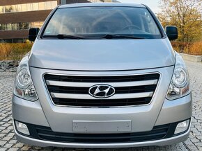 Hyundai H1 2.5CRDi 125kW AUTOMAT SERVISKA 8MÍST TAŽNÉ - 3