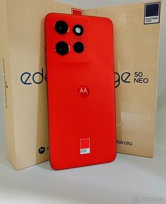 MOTOROLA EDGE 50 NEO 8/256 36 měsíců zaruka + ZDARMA - 3