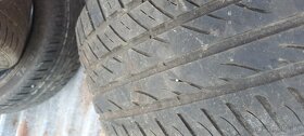 Letni pneu 245/40 r18 5 mm 3kusy kusovka - 3