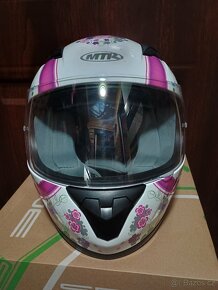 Prodám novou dívčí helmu na motorku MTR v.47-48cm. - 3