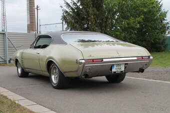 1968 Oldsmobile Cutlass 455 V8, manuál, brutální muscle - 3