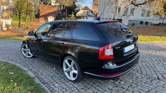 Škoda Octavia II facelift RS 2.0 TDI CR DSG,nové rozvod - 3