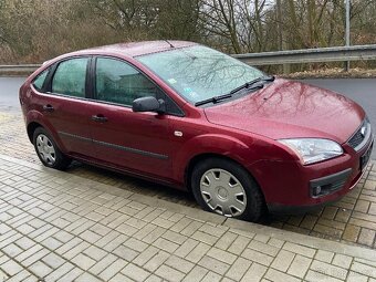 FORD FOCUS 1.6i 74KW velmi pěkný stav  STK 3/ 2026 - 3