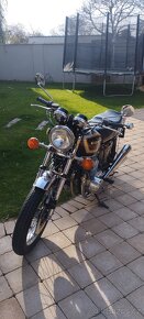 Honda CB 750 four K7 - 3