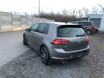 Volkswagen Golf VII GTD 2.0TDI 135KW R.V. 2016 Panorama - 3