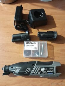 Dremel 8220 - 3