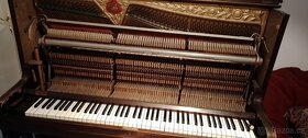 Prodám starožitné koncertní pianino Strauss -  Lauberger & G - 3