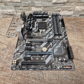 GIGABYTE Z370 HD3P - Intel Z370, socket 1151 - 3