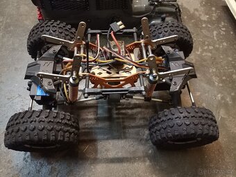 RC auto Toyota crawler 1/10 - 3