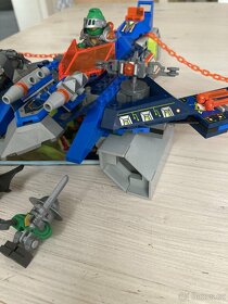 Lego Nexo Knights 70320 Aeronův Aero Striker - 3