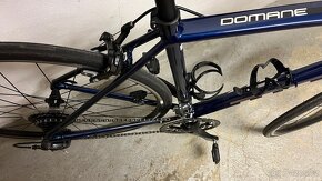 Trek Domane AL 2 Gen 3 vel. 56 a 52 - 3