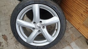 Zimní Sada Alu Kola 5x114.3 215/45 R17 - 3